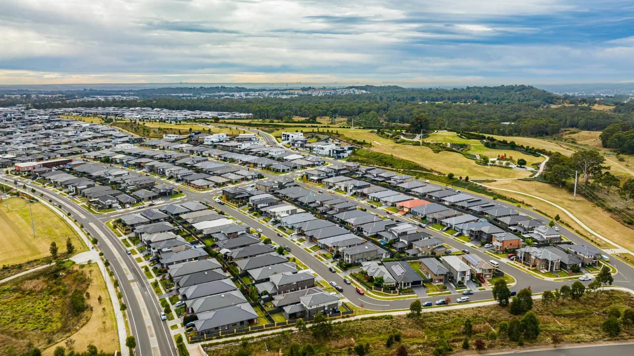 ABC Seamless: Guttering in Baulkham Hills